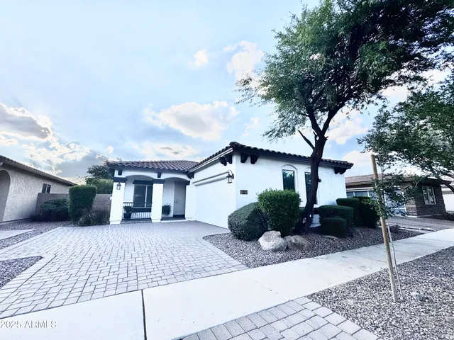 $579,000 | 1812 South Racine Lane, Gilbert, AZ 85295