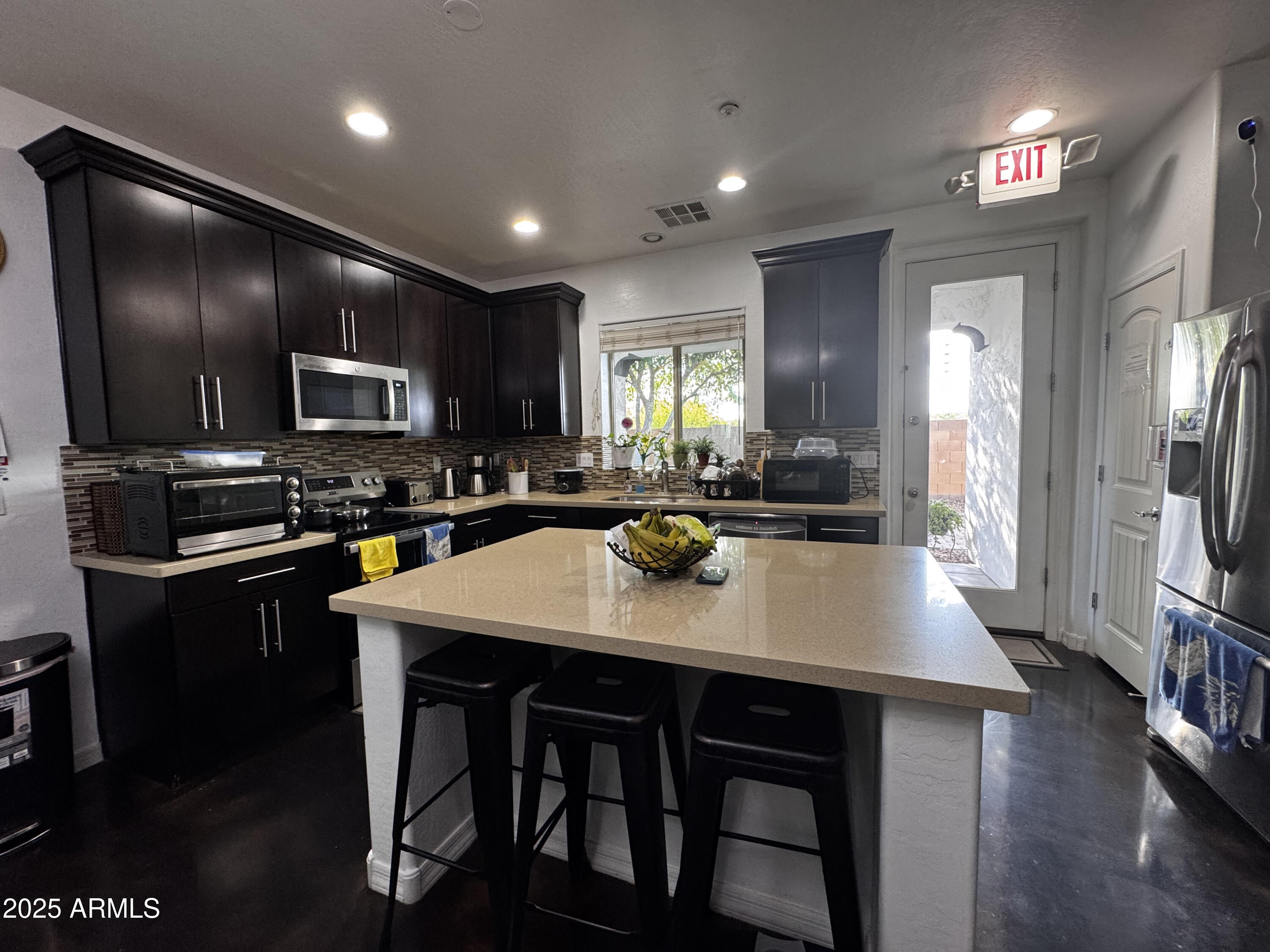 1812 South Racine Lane Gilbert, AZ 85295 - Photo 4 of 6 IMG_7763