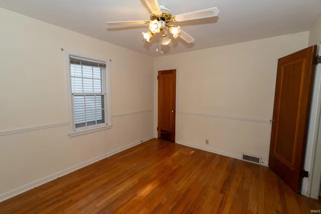 $130,000 | 1140 East Victoria Street, South Bend, IN 46614