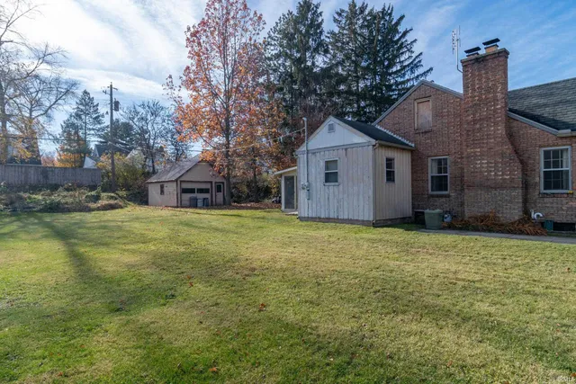 $130,000 | 1140 East Victoria Street, South Bend, IN 46614