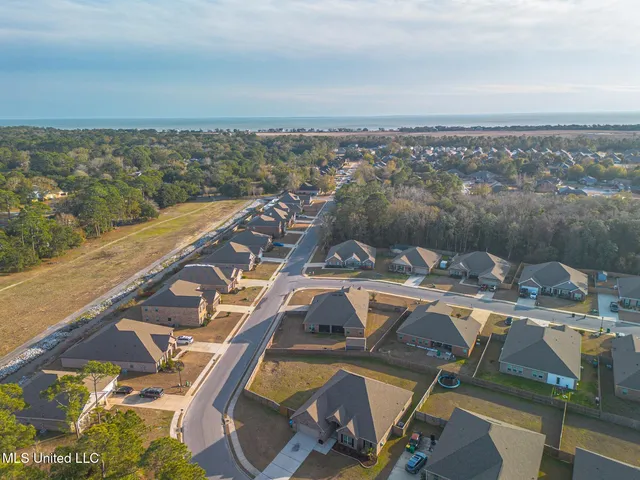 $2,600 | 1027 Brackish Place, Ocean Springs, MS 39564