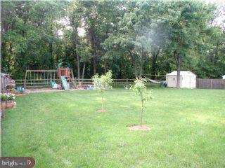 443 Rutgers Avenue Hamilton, NJ 08619 - Photo 2 of 6