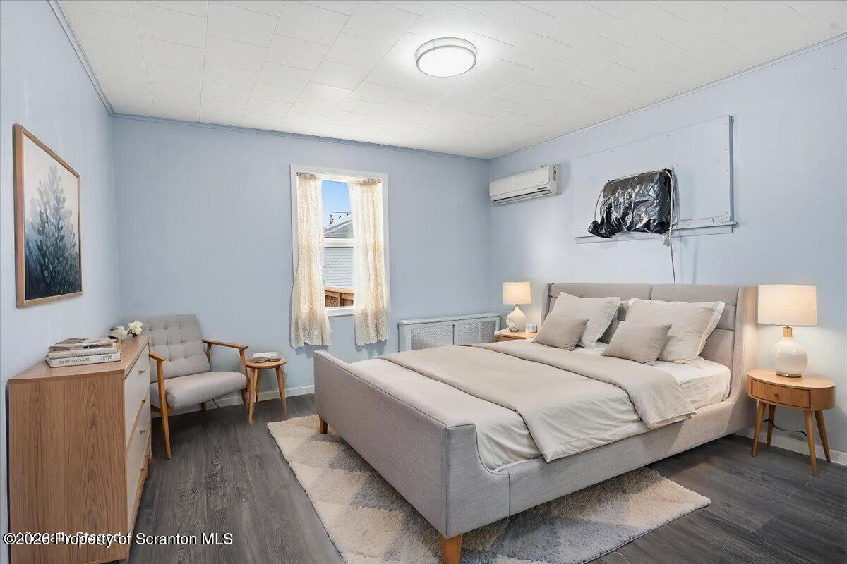 1127 Rundle Street Scranton, PA 18504 - Photo 66 of 67 66-1127_Rundle_033 - Bedroom - Standard