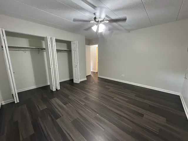 $1,945 | 224 East Bailey Road, Unit A, Naperville, IL 60565