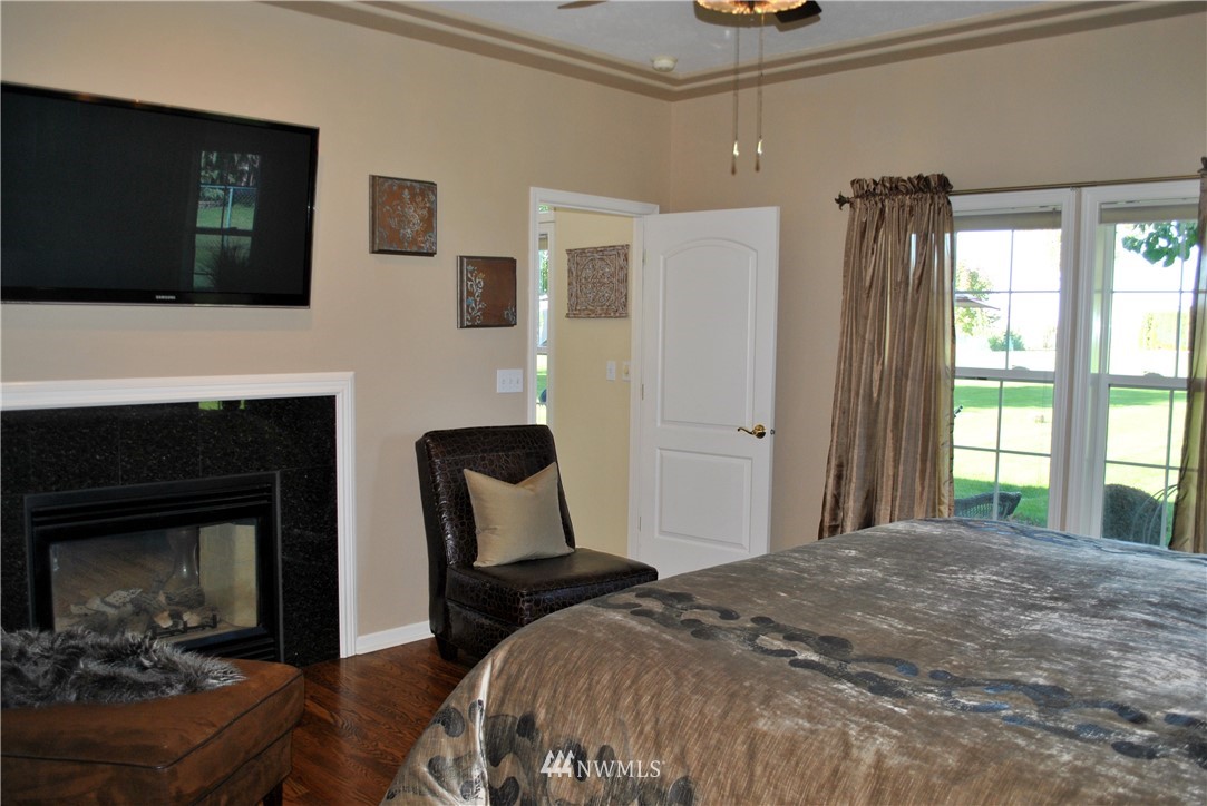 5544 Ridgeview Dr Loop Northeast Moses Lake, WA 98837 - Photo 12 of 25