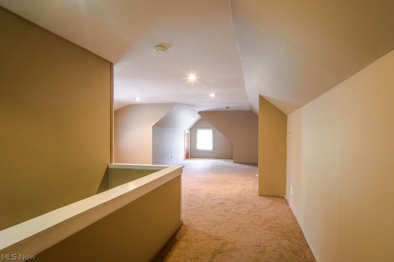 1543 Middleton Road Cleveland, OH 44121 - Photo 13 of 18