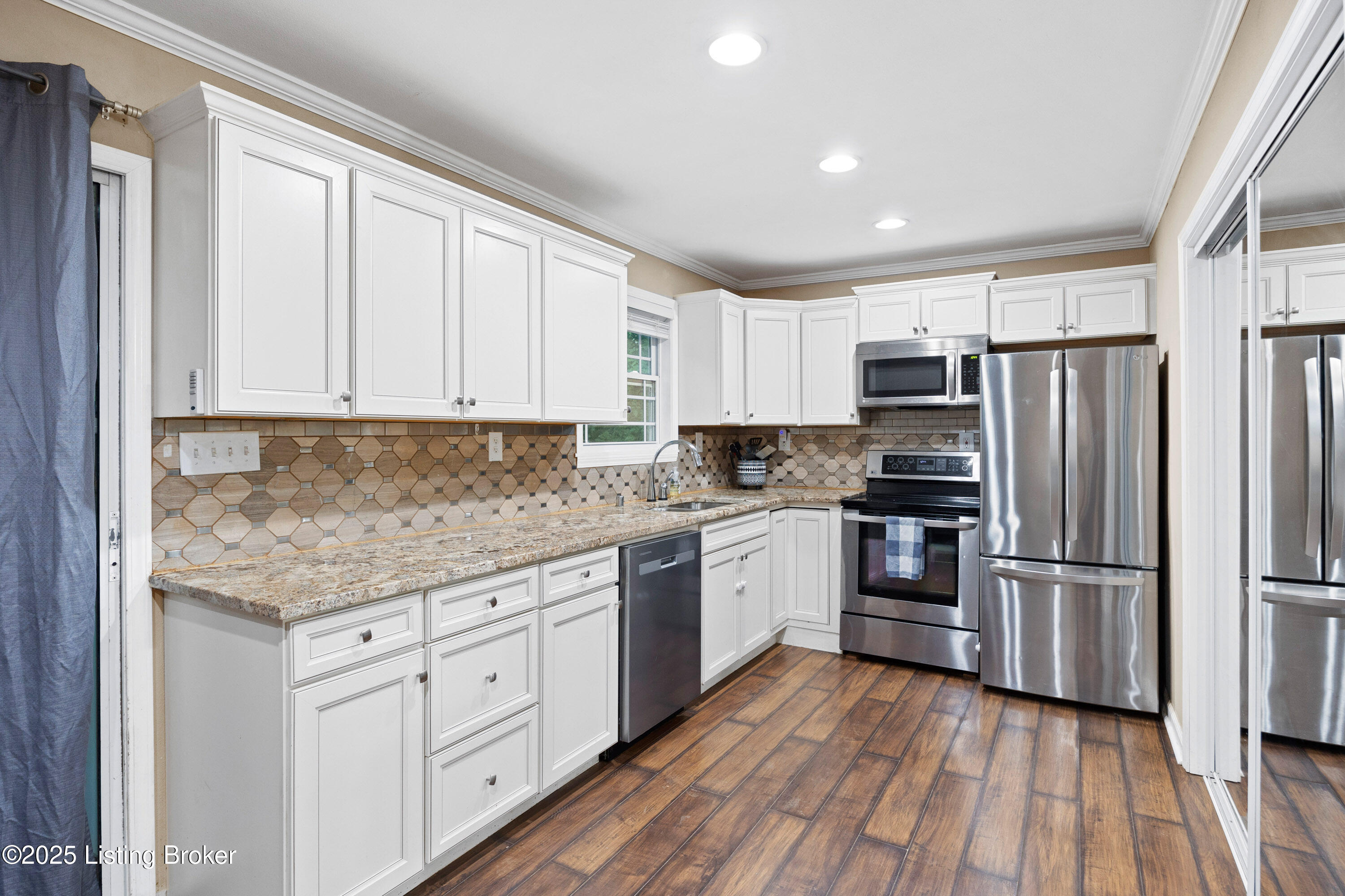 90 Shellys Trace Brandenburg, KY 40108 - Photo 11 of 30 011