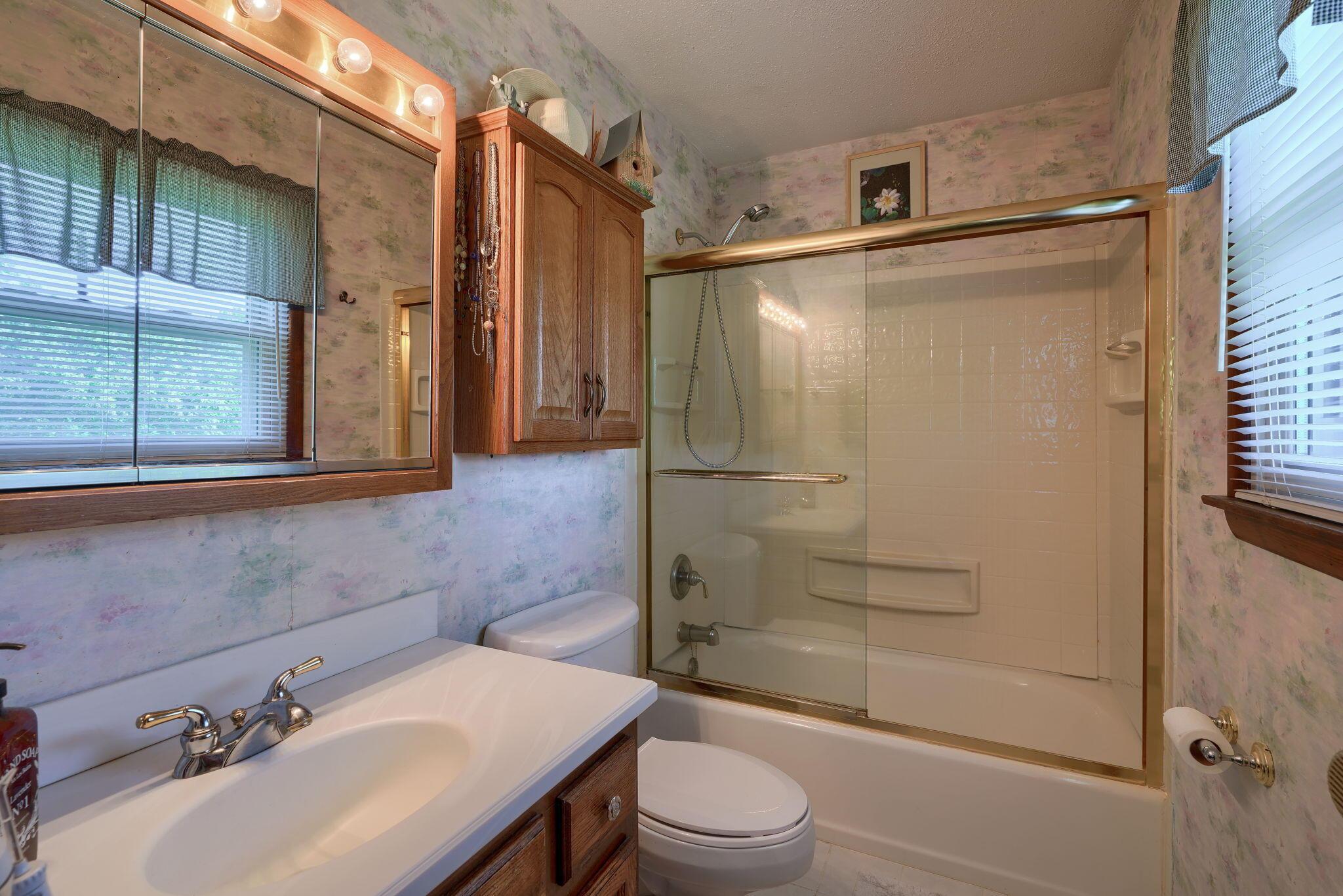 110 Ginder Road Northeast Lancaster, OH 43130 - Photo 28 of 61 110 Ginder Road NE (22)