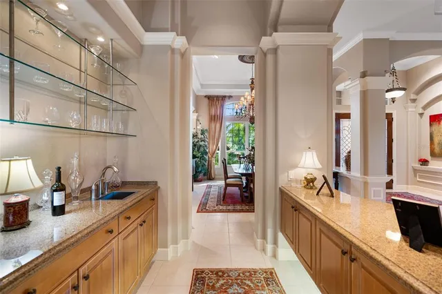 $1,899,000 | 453 East Macewen Drive, Osprey, FL 34229