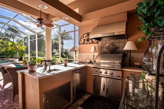 $1,899,000 | 453 East Macewen Drive, Osprey, FL 34229