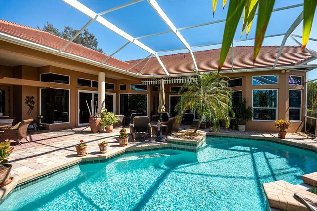 $1,899,000 | 453 East Macewen Drive, Osprey, FL 34229