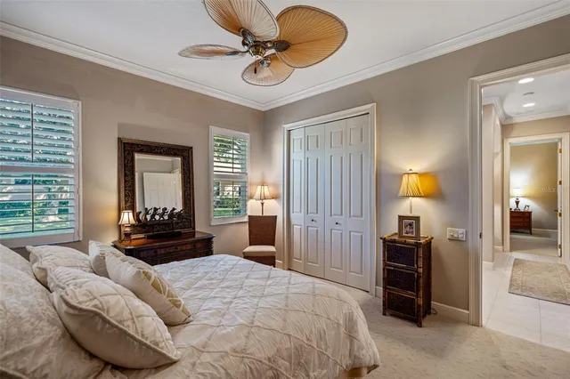 $1,899,000 | 453 East Macewen Drive, Osprey, FL 34229