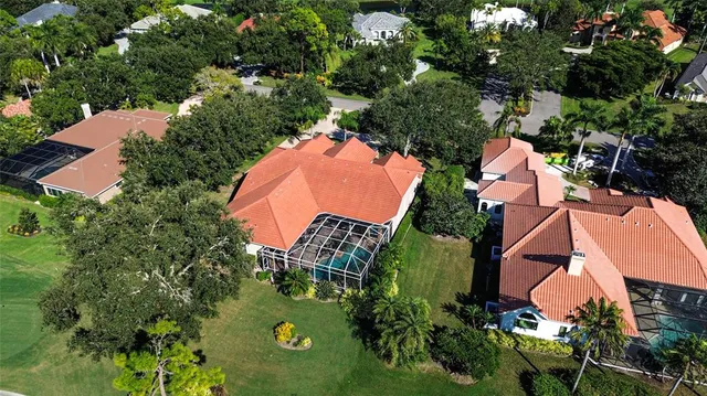 $1,899,000 | 453 East Macewen Drive, Osprey, FL 34229