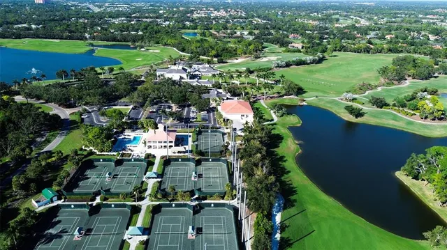 $1,899,000 | 453 East Macewen Drive, Osprey, FL 34229