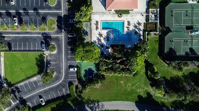 $1,899,000 | 453 East Macewen Drive, Osprey, FL 34229