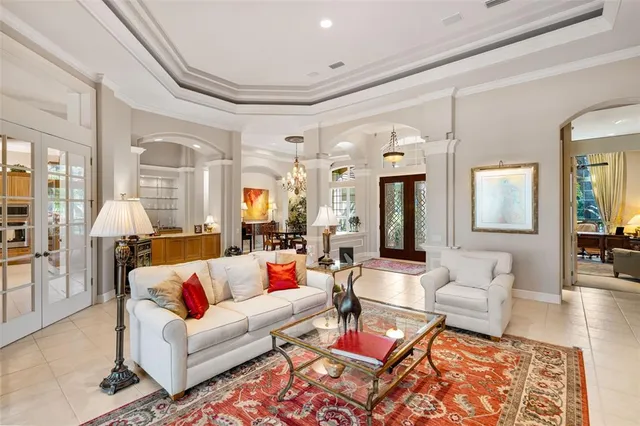 $1,899,000 | 453 East Macewen Drive, Osprey, FL 34229