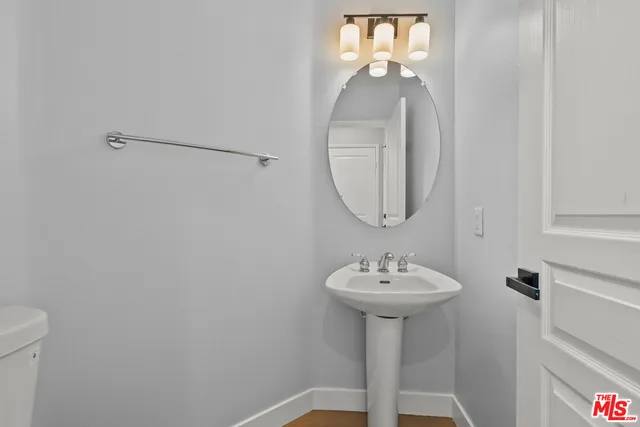 $3,950 | 30311 Ashfield Court, Castaic, CA 91384