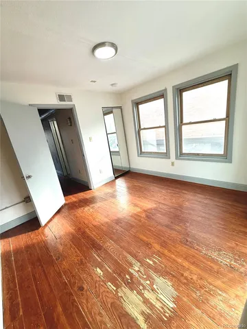 $2,550 | 1123 21st Street, Denver, CO 80205