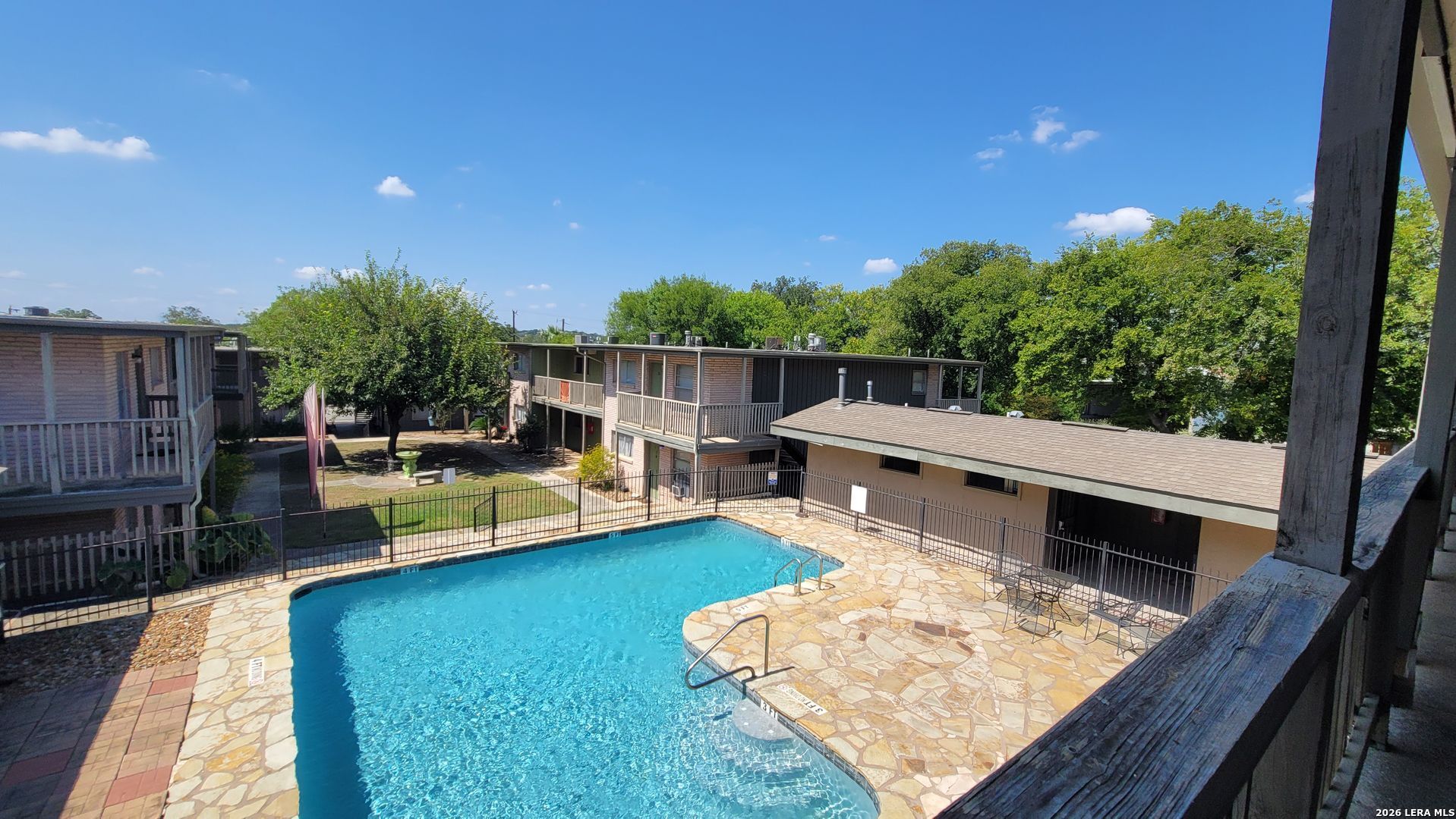 516 Gentleman Road, Unit 1 San Antonio, TX 78201 - Photo 12 of 32