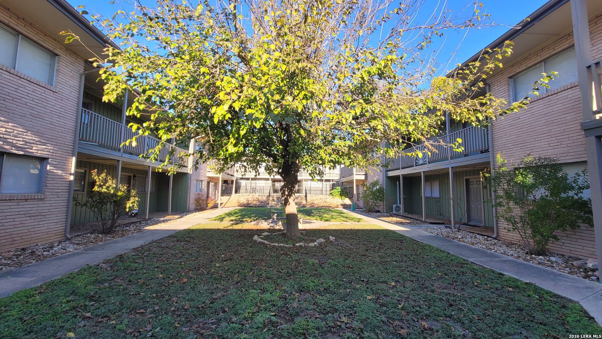 516 Gentleman Road, Unit 1 San Antonio, TX 78201 - Photo 21 of 32