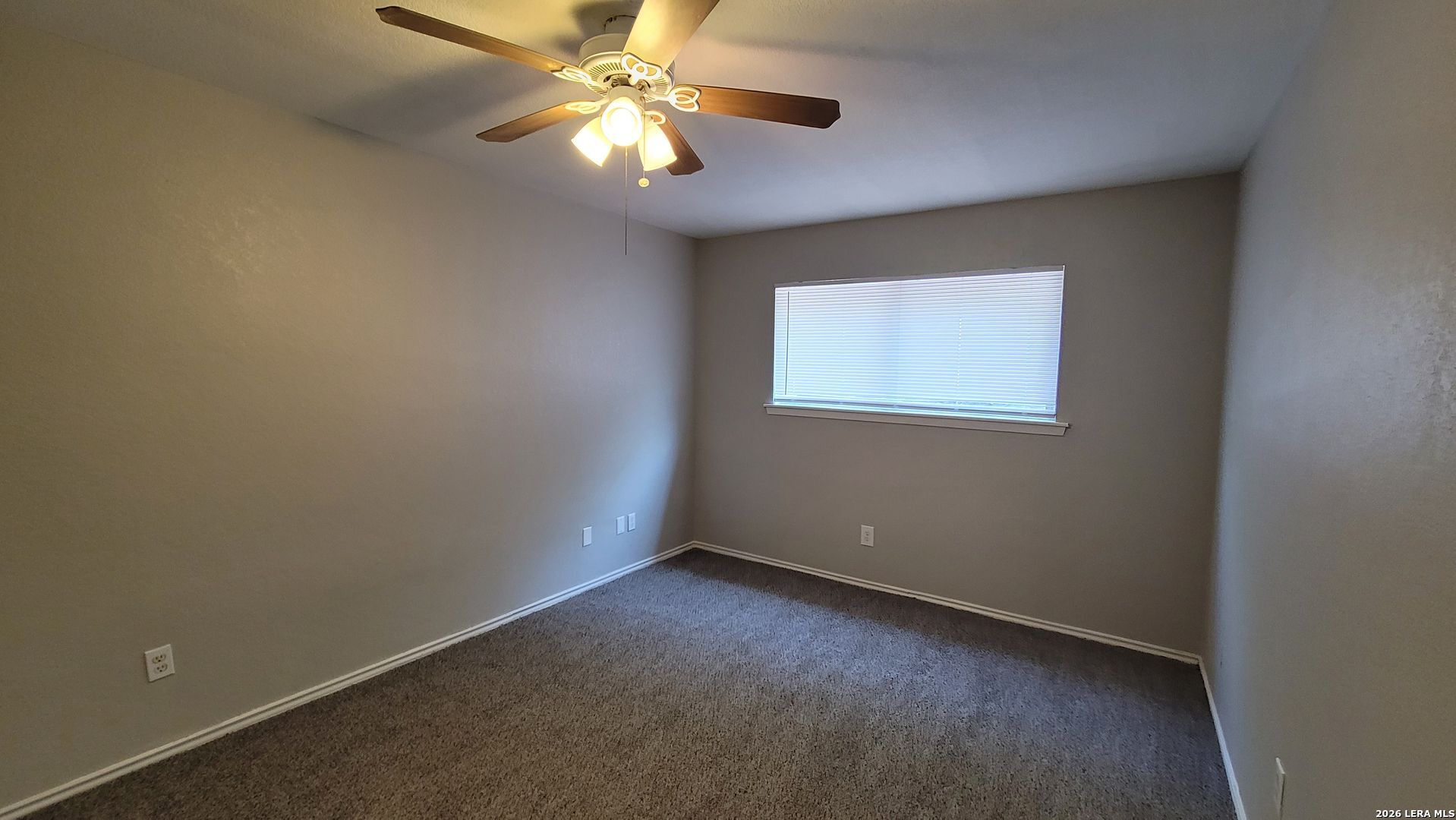 516 Gentleman Road, Unit 1 San Antonio, TX 78201 - Photo 9 of 32