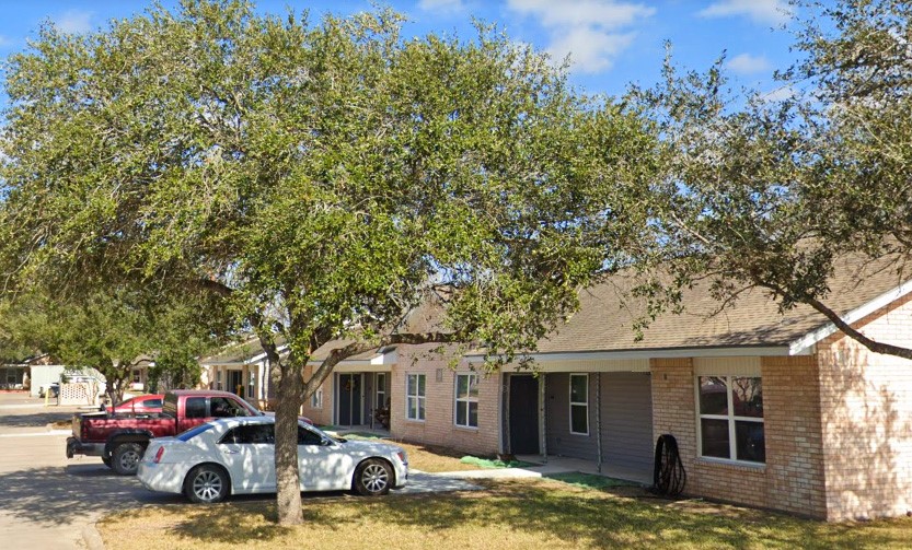 201 Springfield Road San Diego, TX 78384 - Photo 3 of 7 a view of a house with snow in front of it