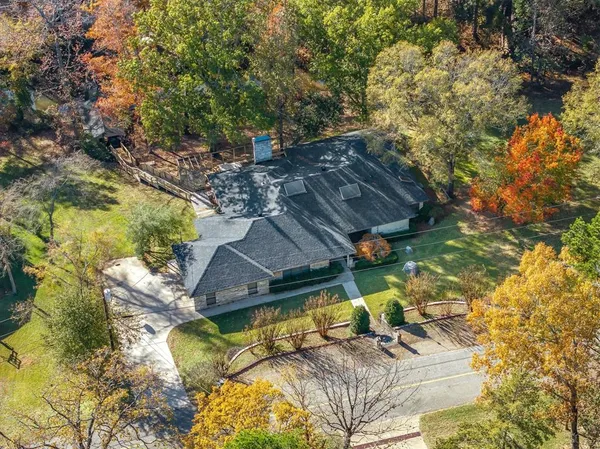 $355,000 | 1444 Tanglewood Drive West, Hideaway, TX 75771