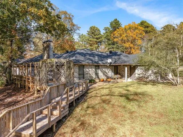 $369,500 | 1444 Tanglewood Drive West, Hideaway, TX 75771