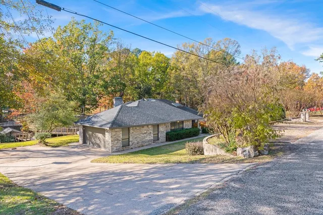 $369,500 | 1444 Tanglewood Drive West, Hideaway, TX 75771