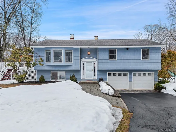 $549,999 | 9 Mercury Court, Carmel, NY 10512