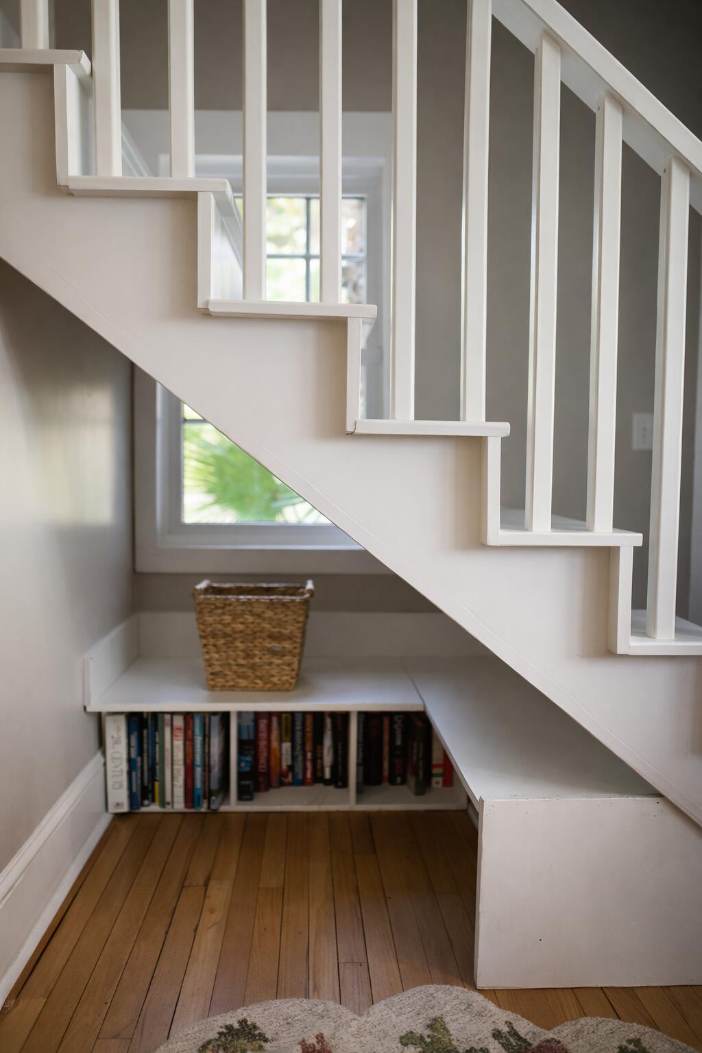 294 Congress Street Charleston, SC 29403 - Photo 29 of 51 Reading nook