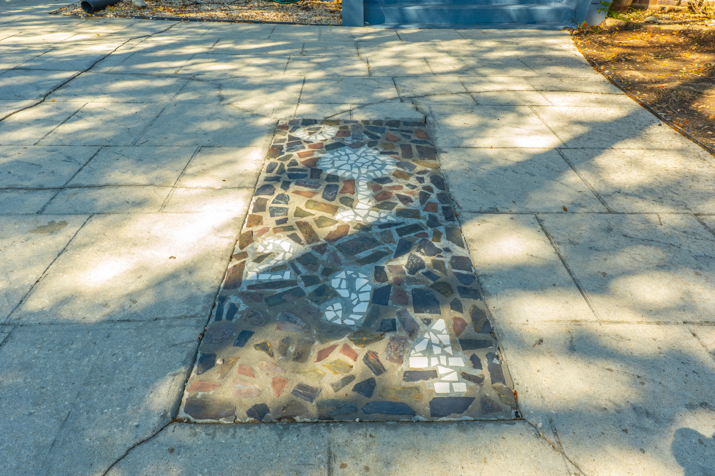 294 Congress Street Charleston, SC 29403 - Photo 3 of 51 Driveway