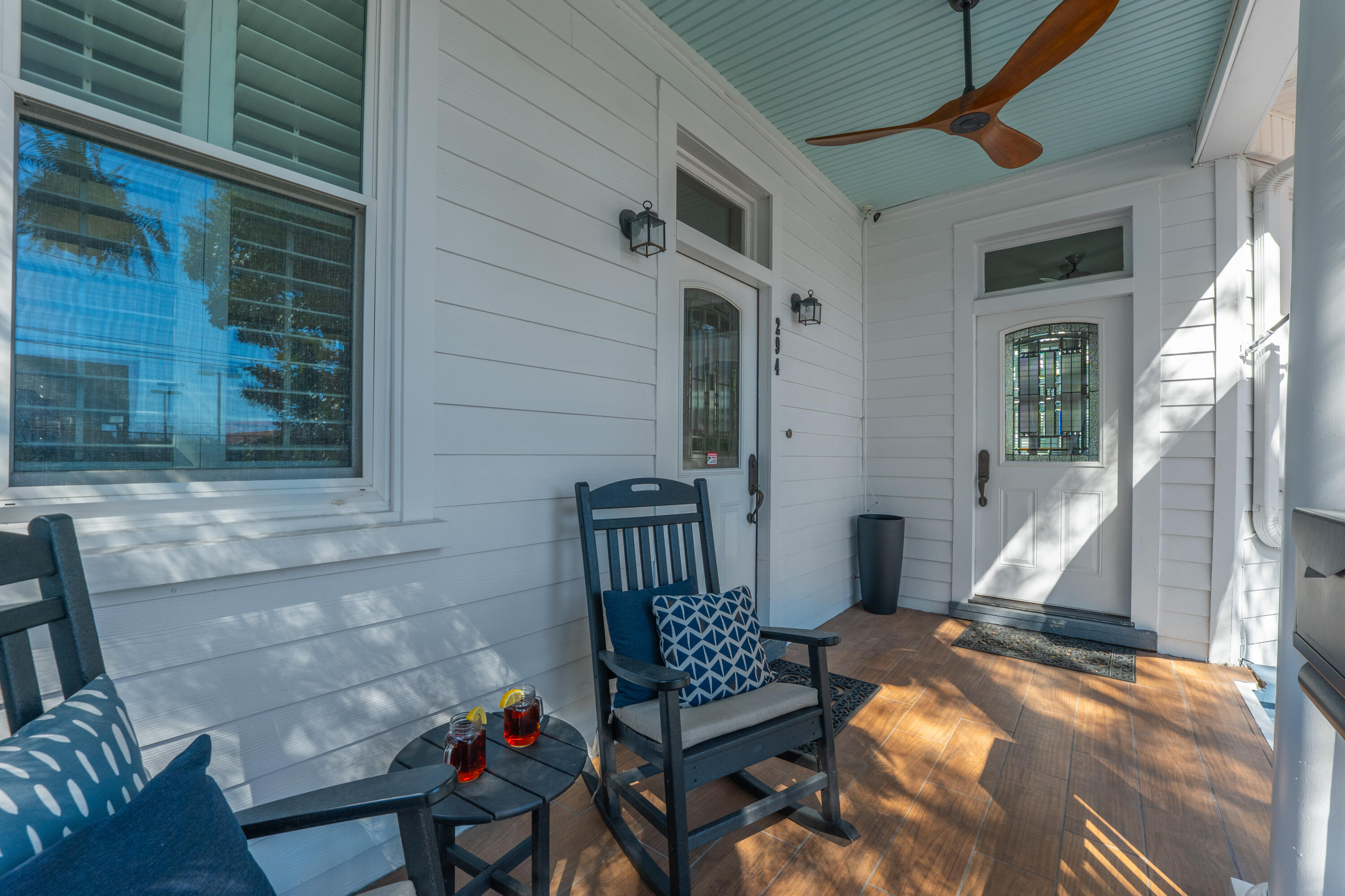 294 Congress Street Charleston, SC 29403 - Photo 5 of 51 Front porch