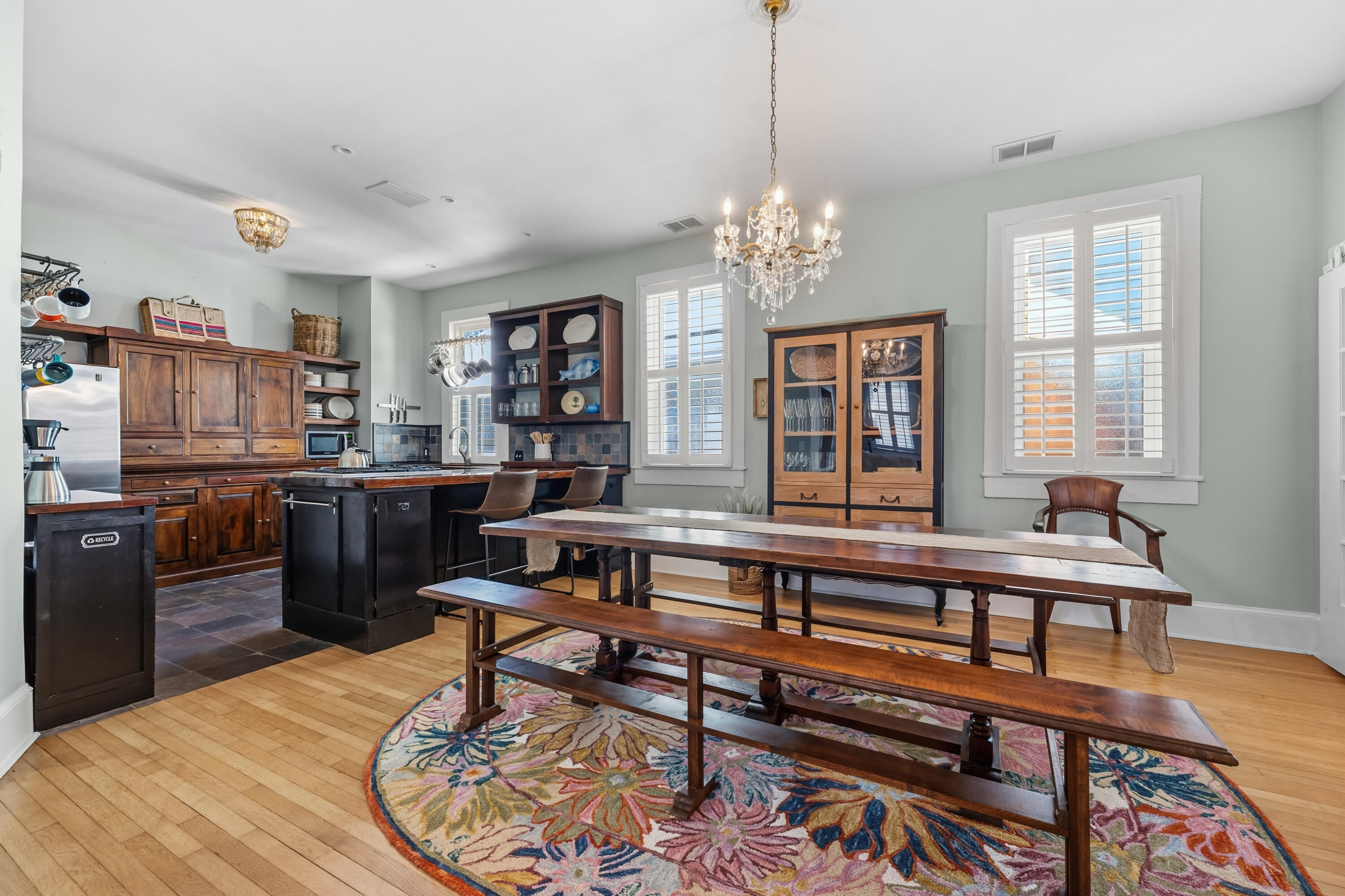 294 Congress Street Charleston, SC 29403 - Photo 8 of 51 Dining room