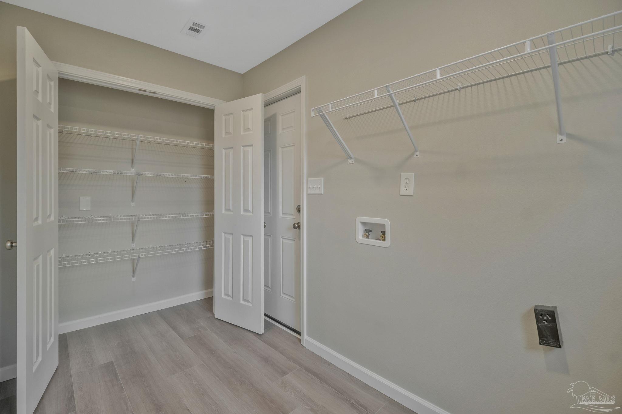 868 Valley Ridge Circle Pensacola, FL 32514 - Photo 12 of 47