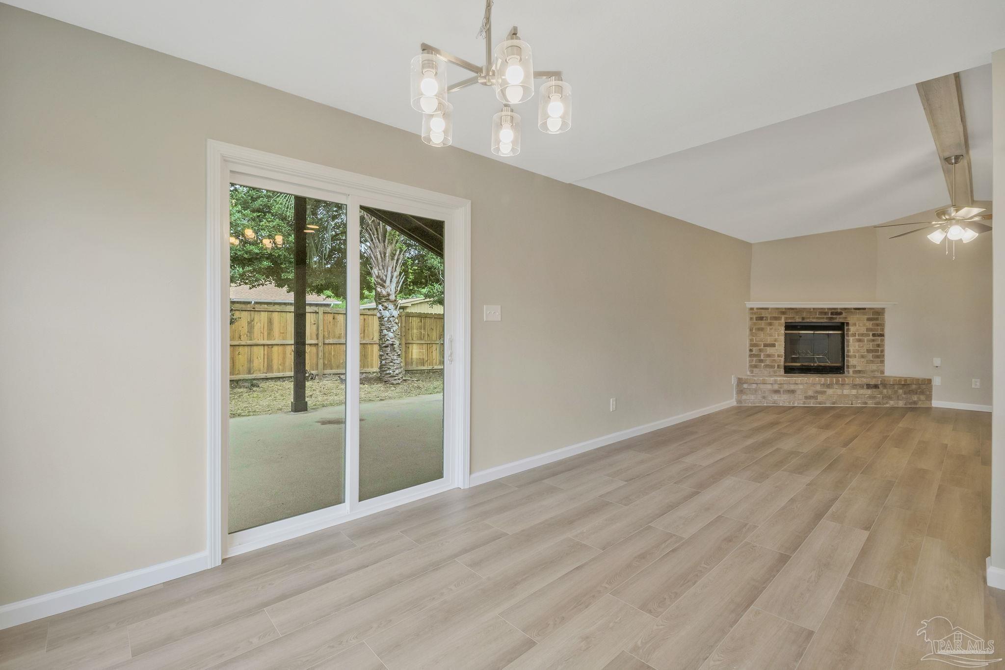 868 Valley Ridge Circle Pensacola, FL 32514 - Photo 8 of 47