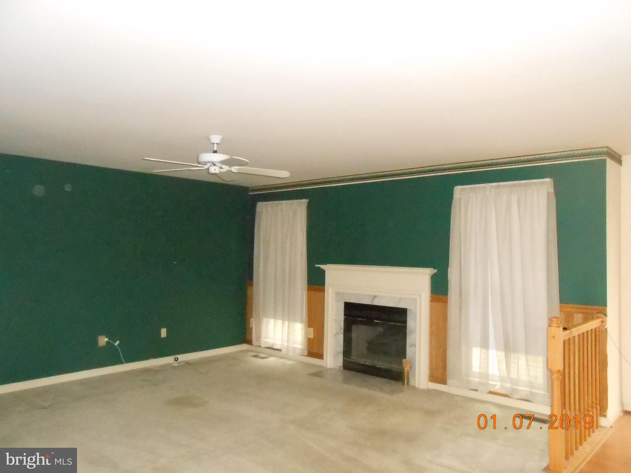 6207 Groveland Road Linthicum, MD 21090 - Photo 11 of 21 FAMILY ROOM