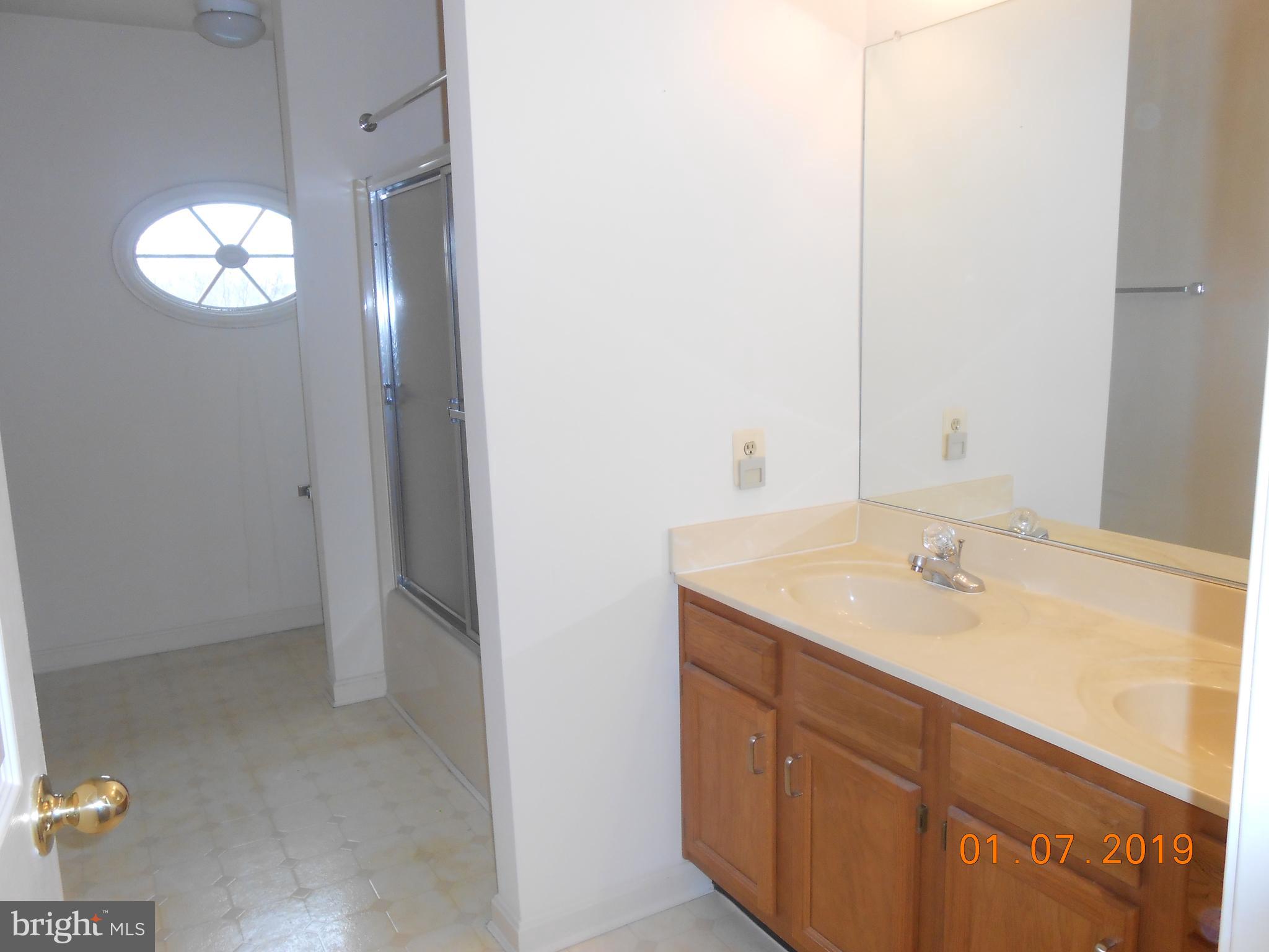 6207 Groveland Road Linthicum, MD 21090 - Photo 17 of 21 HALL BATH