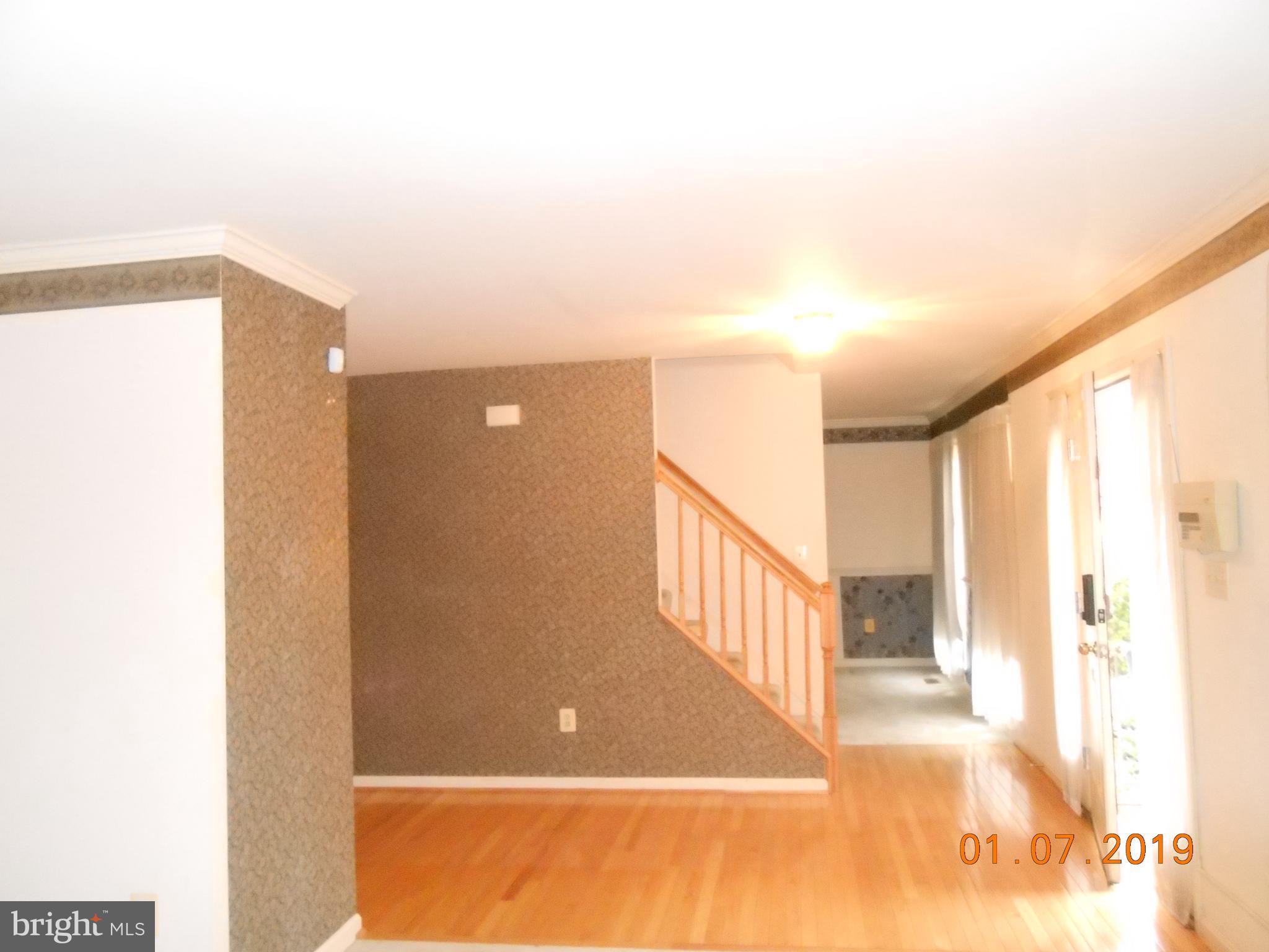 6207 Groveland Road Linthicum, MD 21090 - Photo 7 of 21 FOYER LOOKING FROM LIVING ROOM