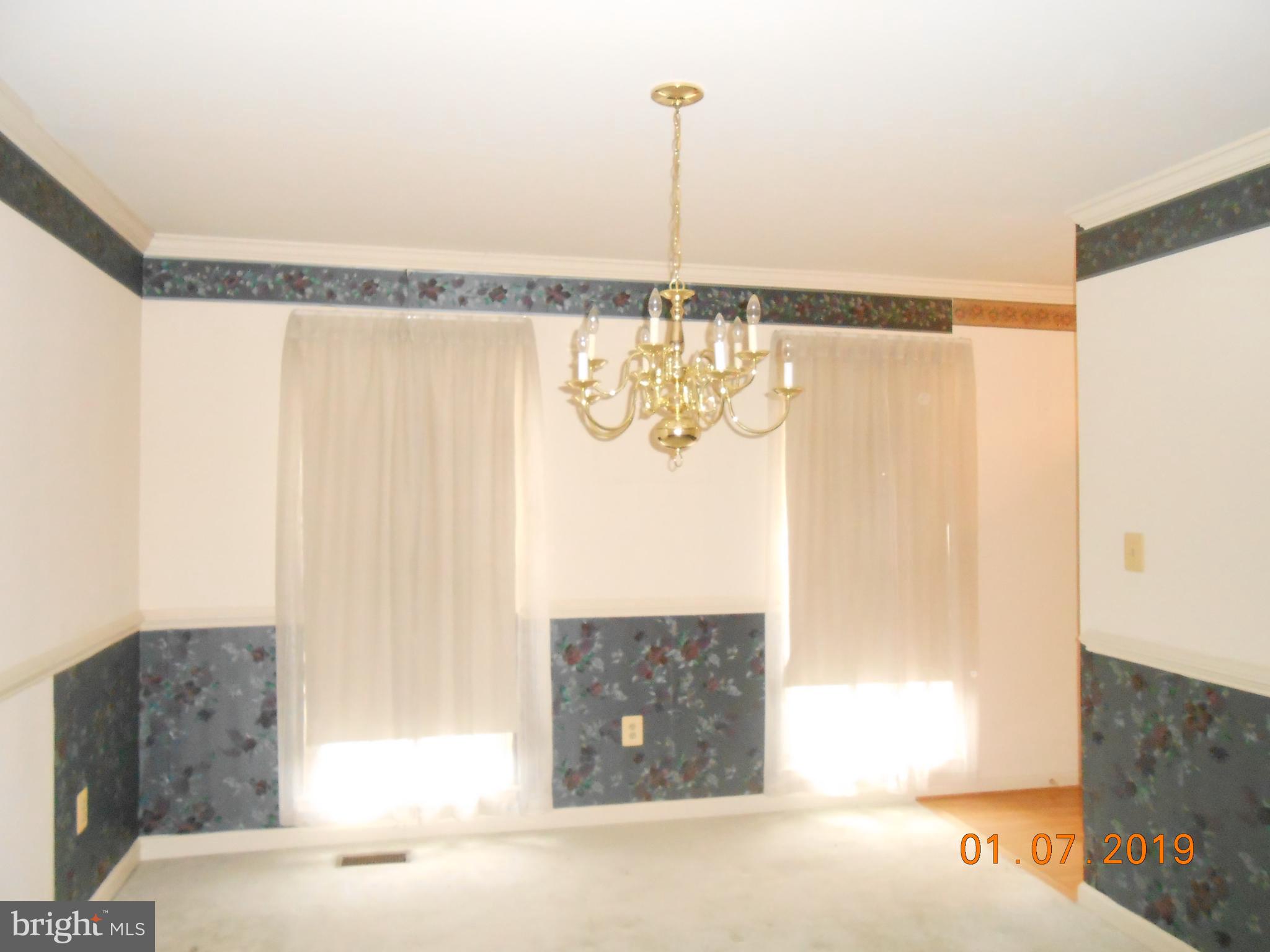 6207 Groveland Road Linthicum, MD 21090 - Photo 9 of 21 DINING ROOM