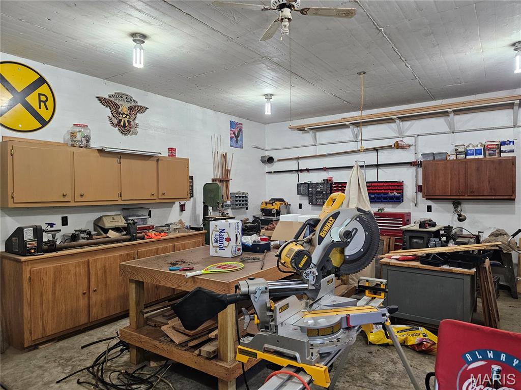 603 City Lake Road Percy, IL 62272 - Photo 9 of 36
