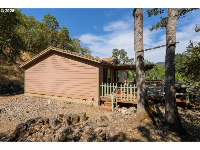 a backyard of a house