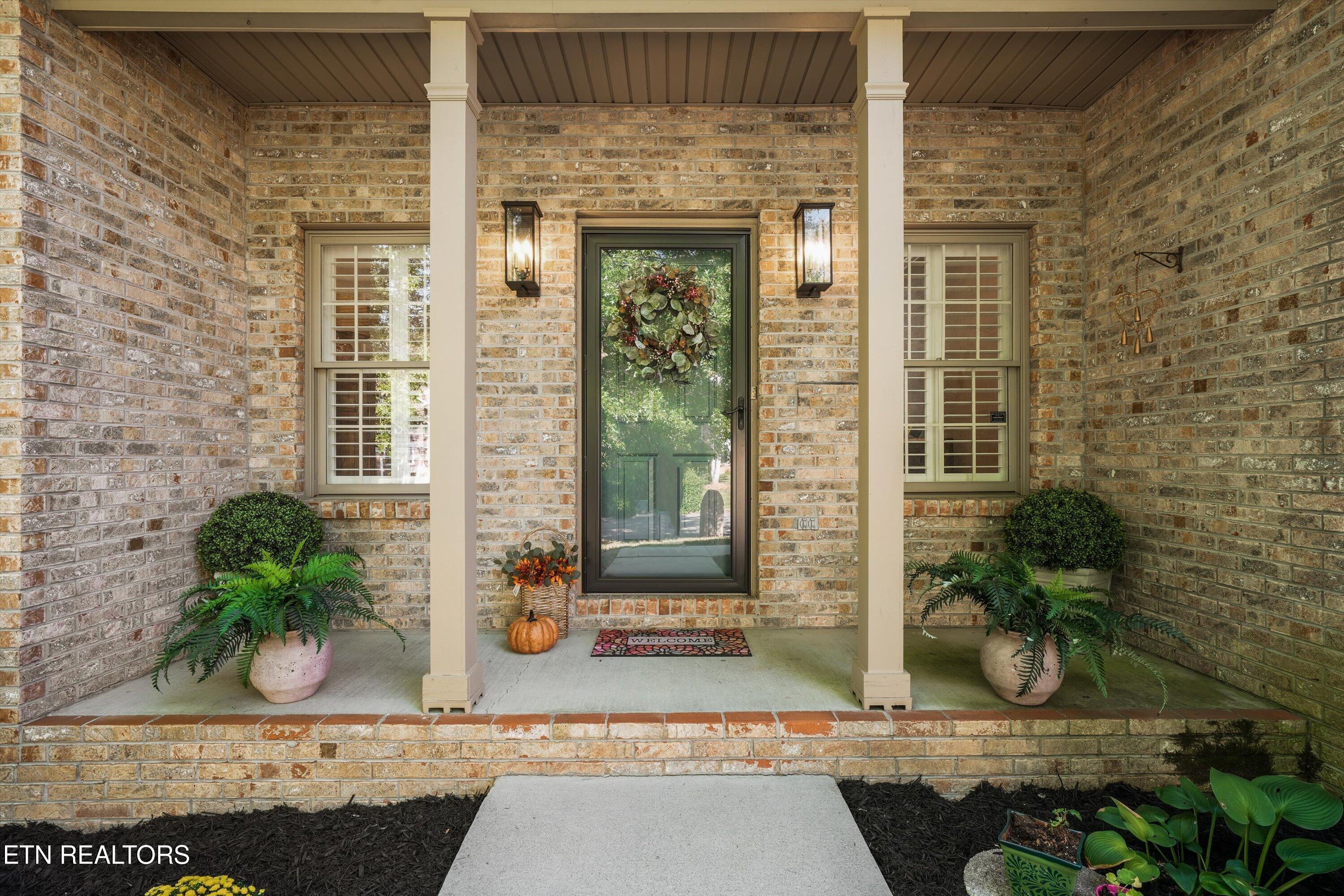 127 Capital Circle Oak Ridge, TN 37830 - Photo 4 of 30 06-127 Capital Cir 28