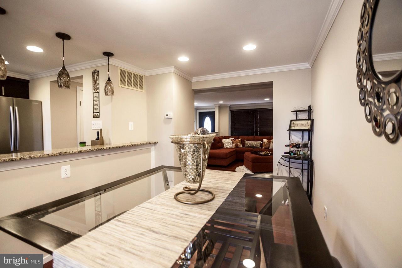 2414 Ridgely Street Baltimore, MD 21230 - Photo 8 of 29 Dining Room