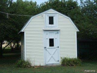Shed