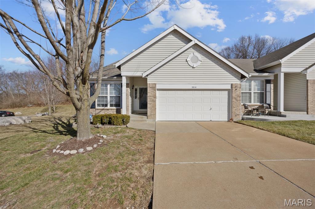 5014 Nicholas Ridge Drive St. Louis, MO 63129 - Photo 1 of 36 Gallery Image 1