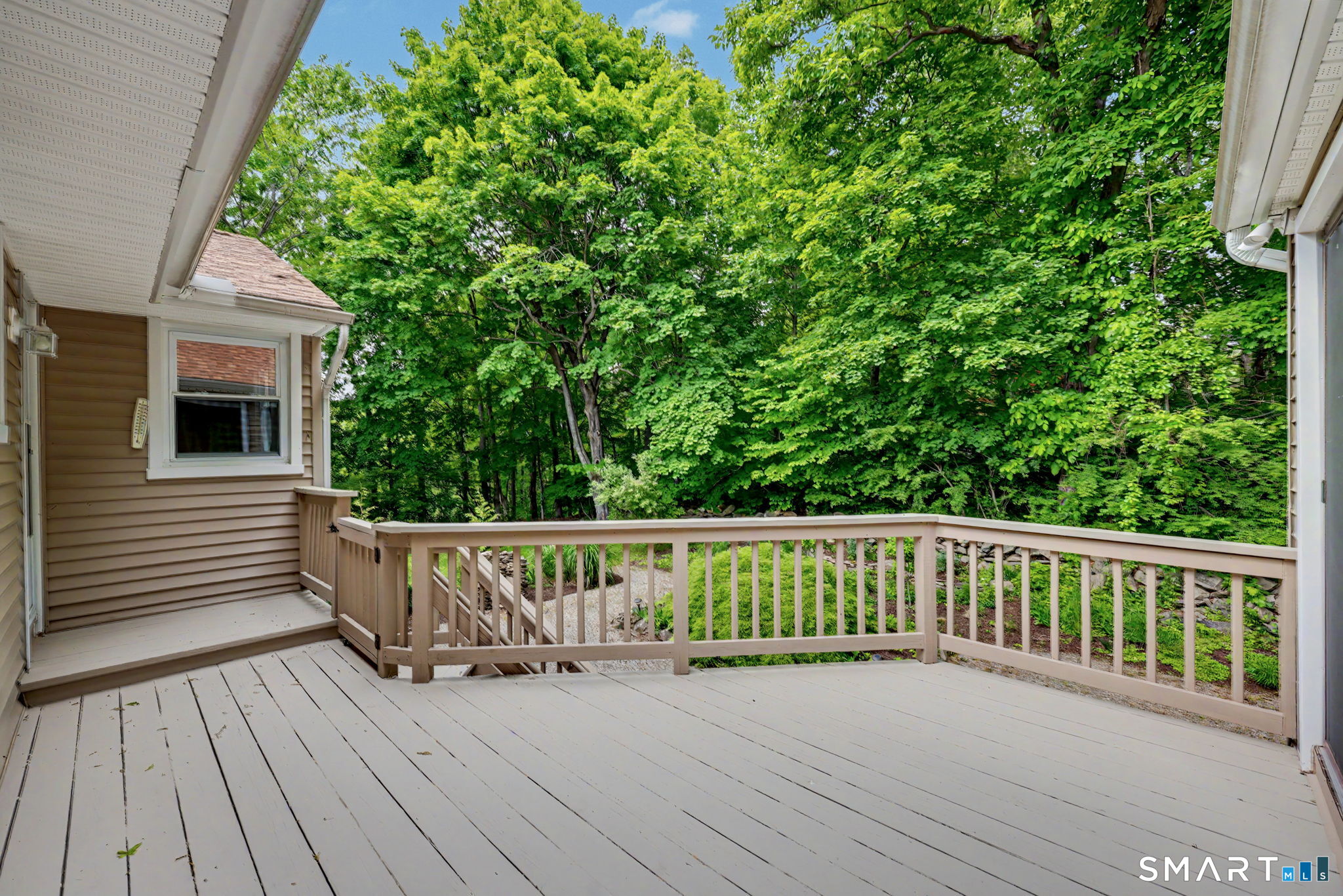 27 Apple Lane Redding, CT 06896 - Photo 5 of 40