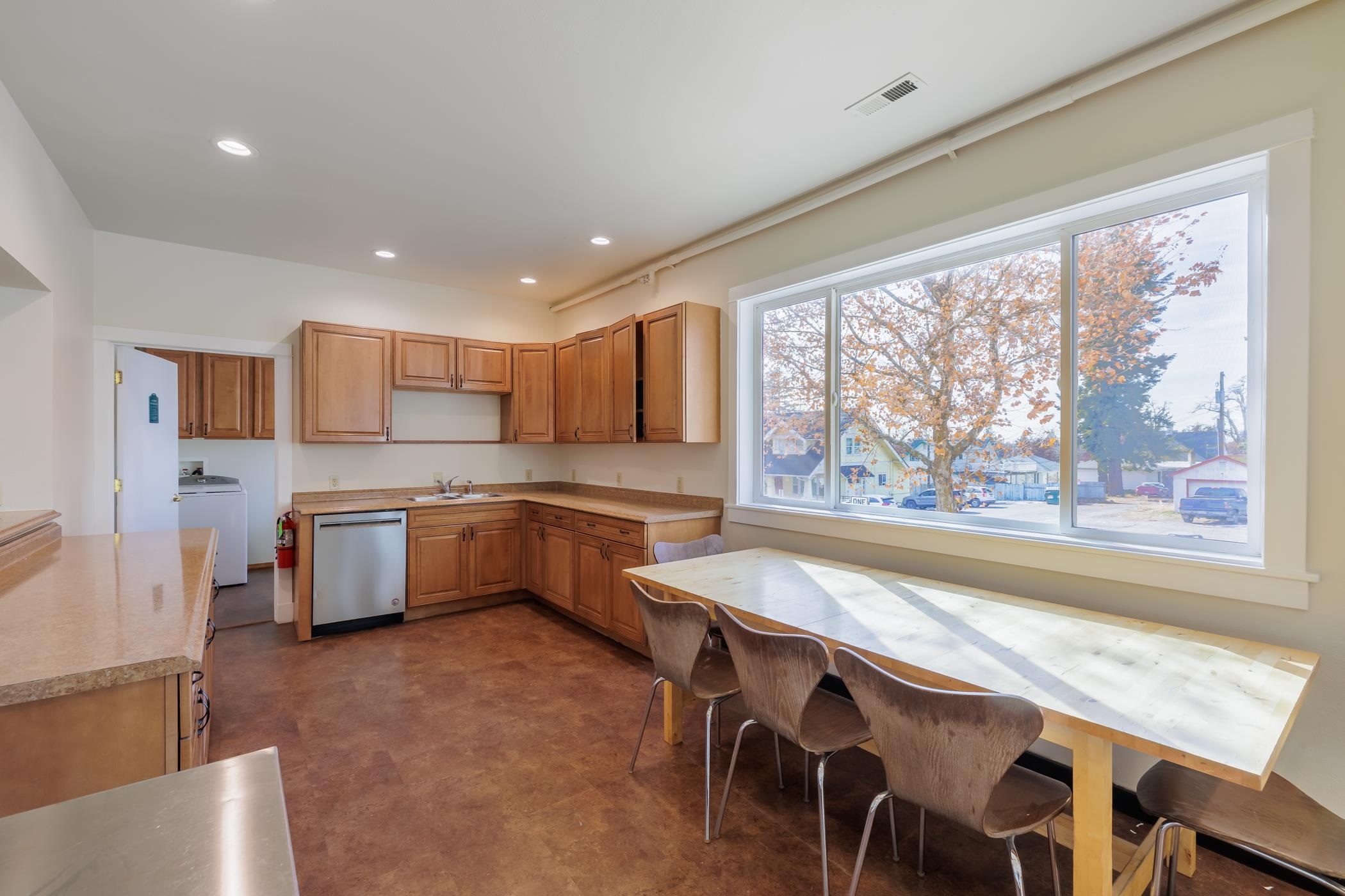 317 College Avenue Cheney, WA 99004 - Photo 19 of 43