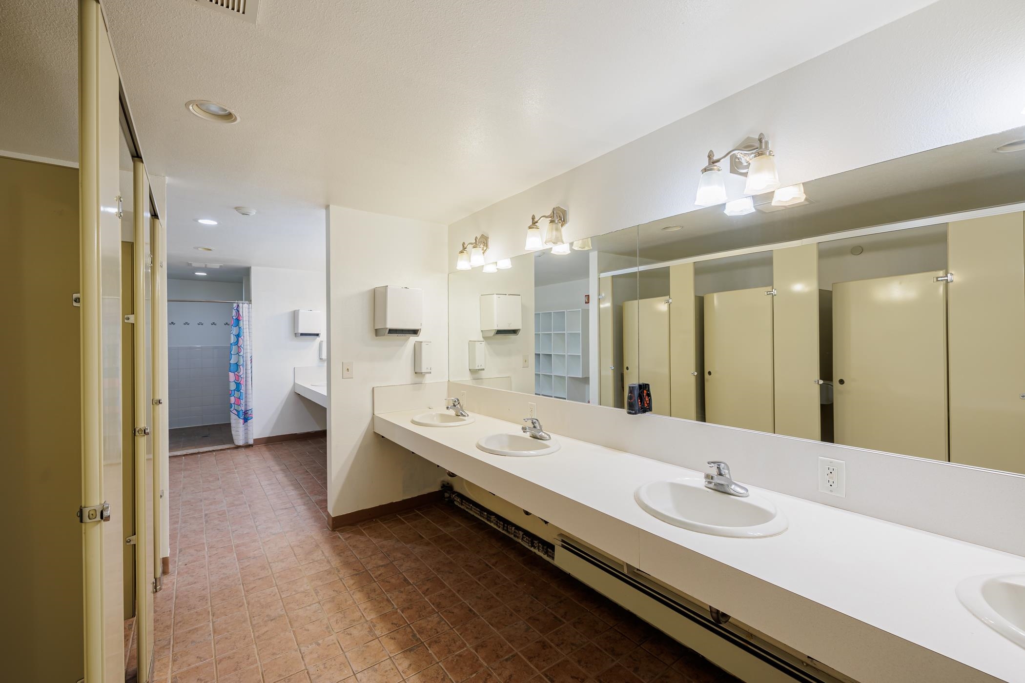 317 College Avenue Cheney, WA 99004 - Photo 34 of 43