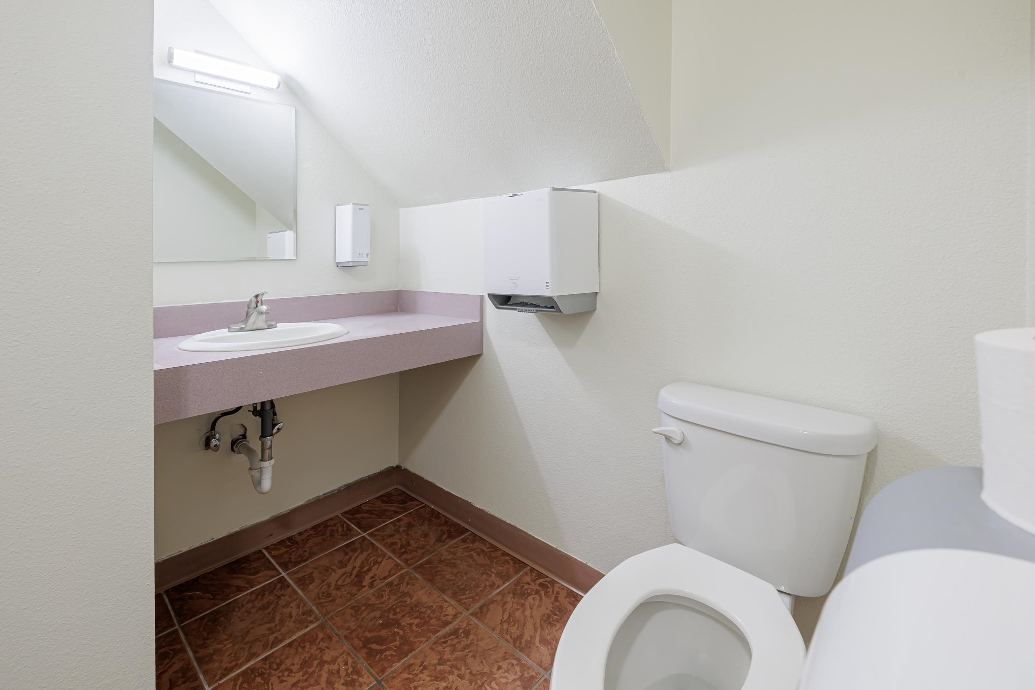 317 College Avenue Cheney, WA 99004 - Photo 37 of 43